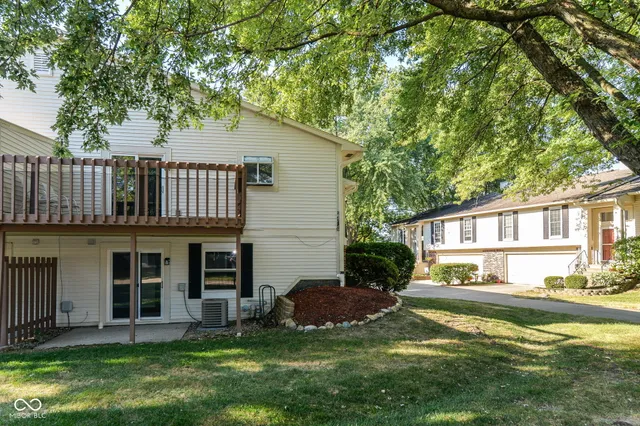 $209,900 | 7547 Prairie Lake Drive, Indianapolis, IN 46256