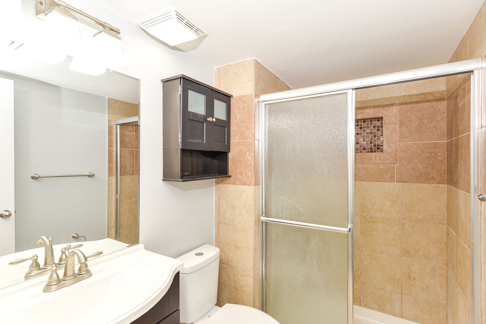 7547 Prairie Lake Drive Indianapolis, IN 46256 - Photo 6 of 28