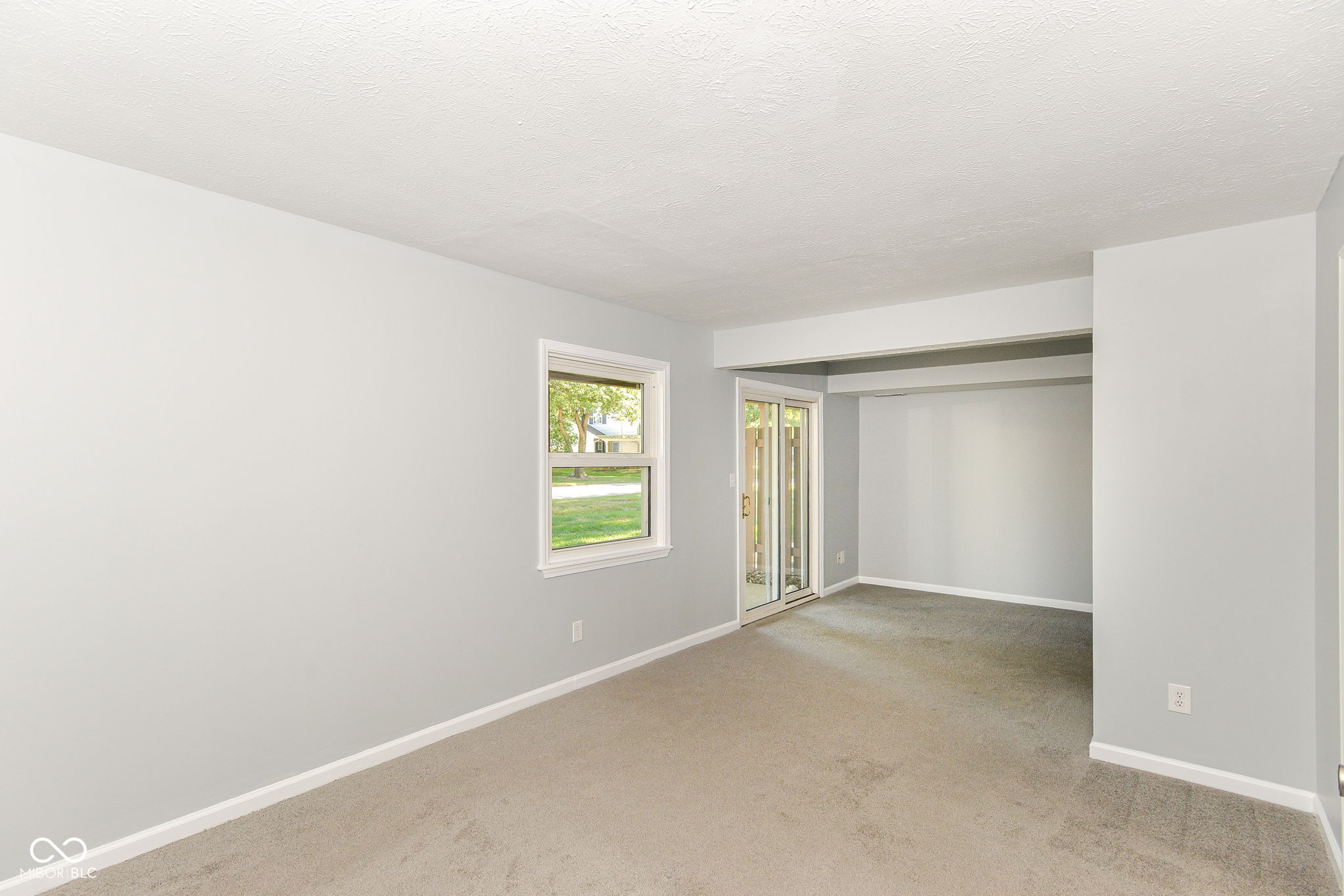 7547 Prairie Lake Drive Indianapolis, IN 46256 - Photo 8 of 28