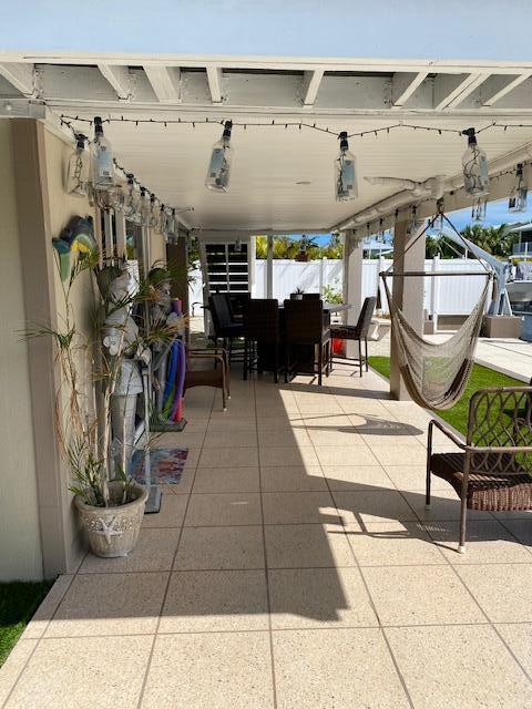 29526 Ranger Avenue Big Pine Key, FL 33043 - Photo 16 of 33 Entertainment Area