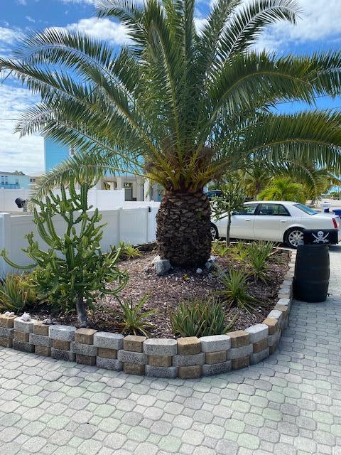29526 Ranger Avenue Big Pine Key, FL 33043 - Photo 33 of 33 Gated fence