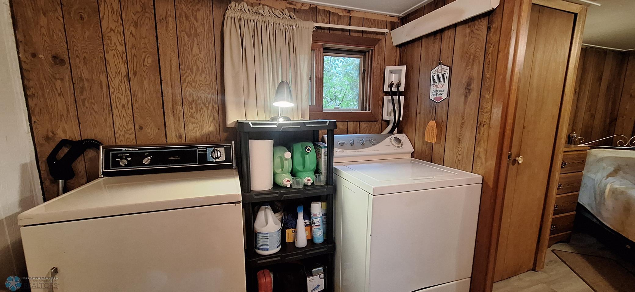 102 North 2nd Street Fairmount, ND 58030 - Photo 11 of 23