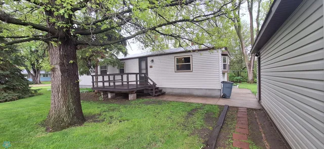 $79,500 | 102 North 2nd Street, Fairmount, ND 58030