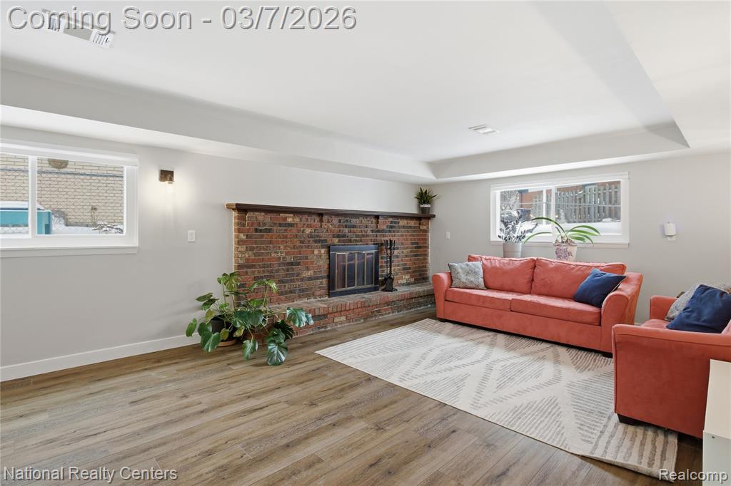 43086 Versailles Road Canton, MI 48187 - Photo 21 of 53 Gallery Image 21