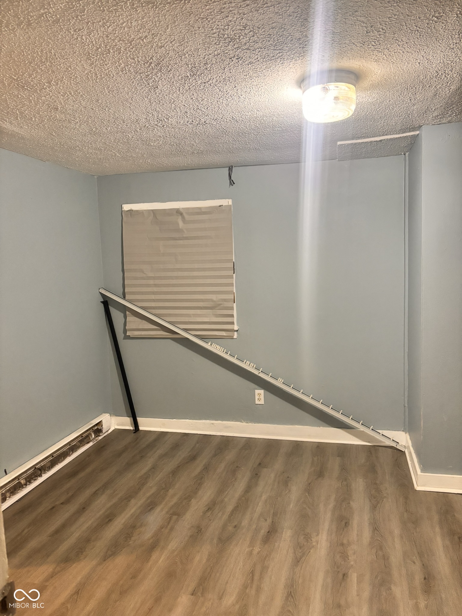 4106 Brown Street Anderson, IN 46013 - Photo 4 of 17