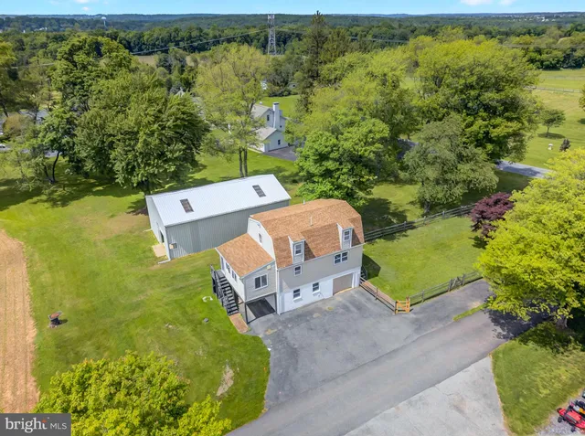 $342,500 | 222 Old Racetrack Road, Parkesburg, PA 19365