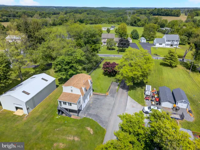 $342,500 | 222 Old Racetrack Road, Parkesburg, PA 19365