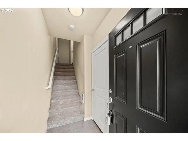 $285,000 | 10442 Southwest Akilean Terrace, Portland, OR 97223