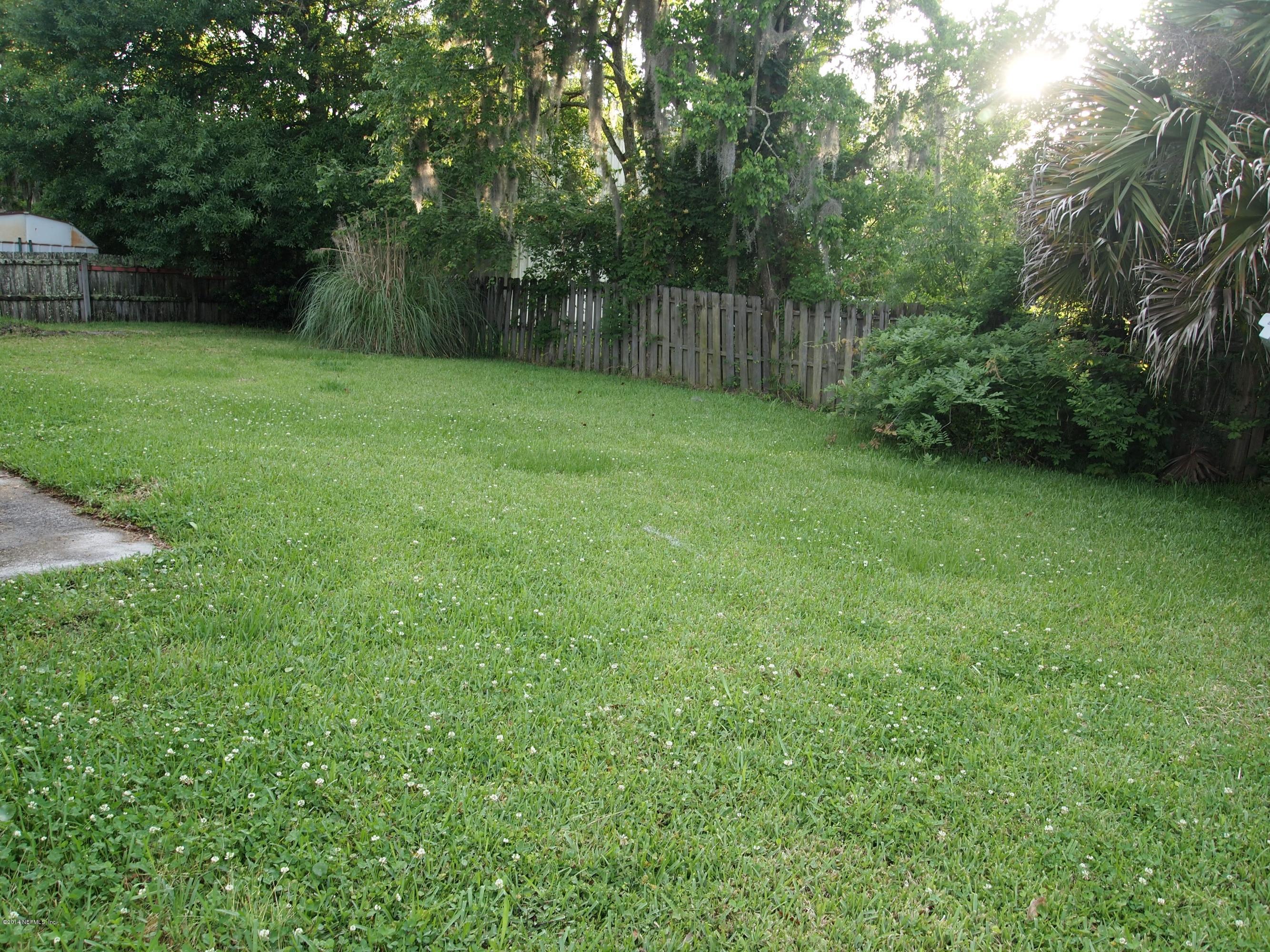 45025 Green Callahan Callahan, FL 32011 - Photo 15 of 18 LARGE,FENCED, PRIVATE BACK YARD