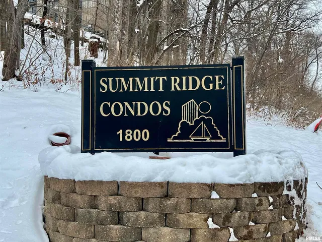 $112,000 | 1800 7th Street, Unit 10D, East Moline, IL 61244