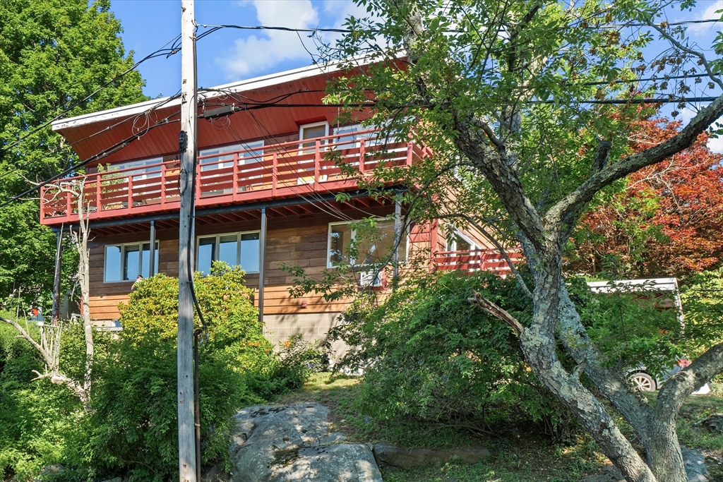 26 Stony Brook Road, Unit A Marblehead, MA 01945 - Photo 1 of 38 Gallery Image 1