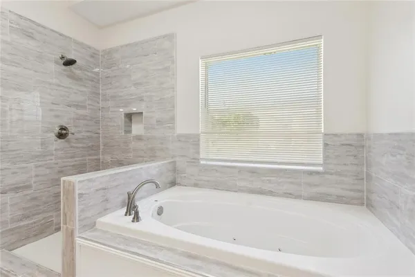 $498,000 | 436 Nighthawk Drive, Slidell, LA 70461