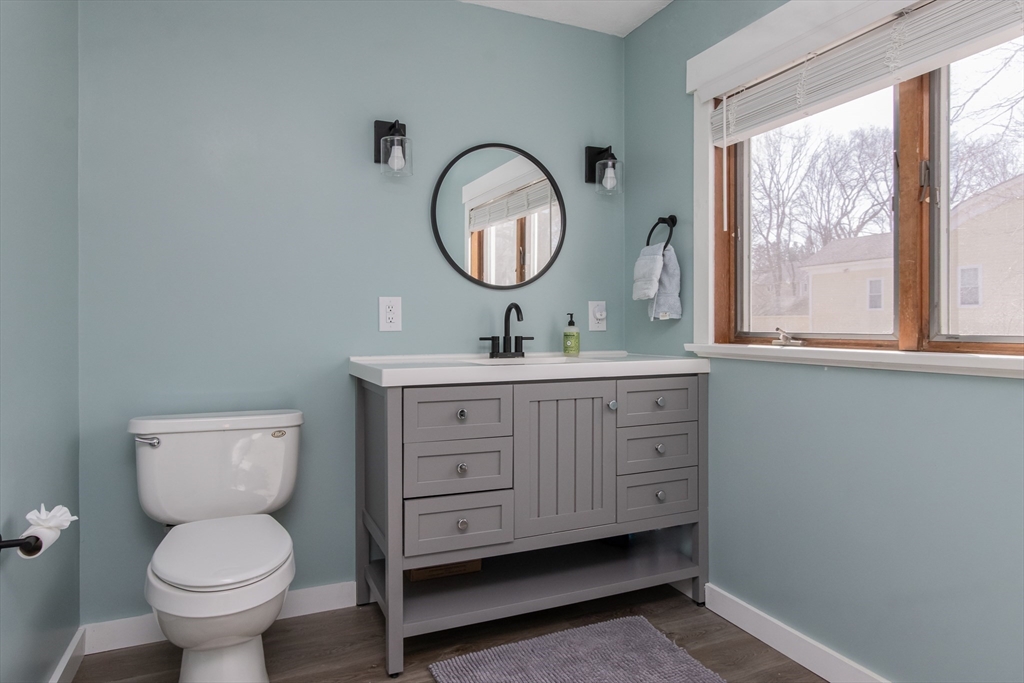 327 Chestnut Street Clinton, MA 01510 - Photo 27 of 42 Gallery Image 27