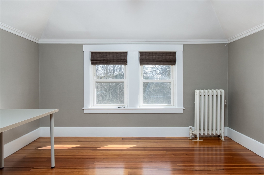 327 Chestnut Street Clinton, MA 01510 - Photo 35 of 42 Gallery Image 35