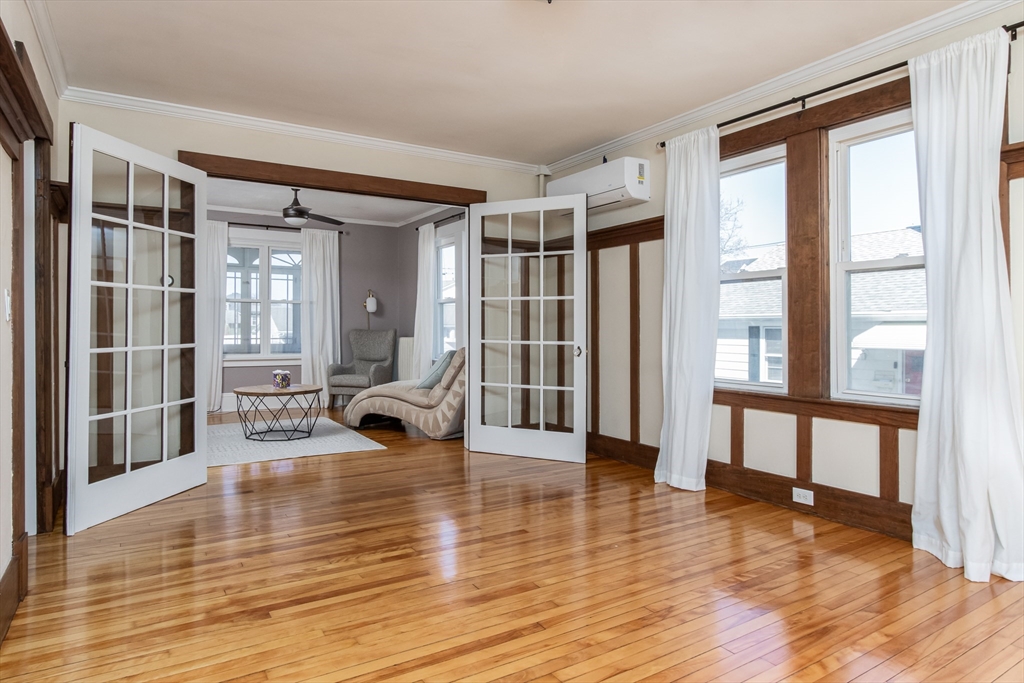 327 Chestnut Street Clinton, MA 01510 - Photo 7 of 42 Gallery Image 7