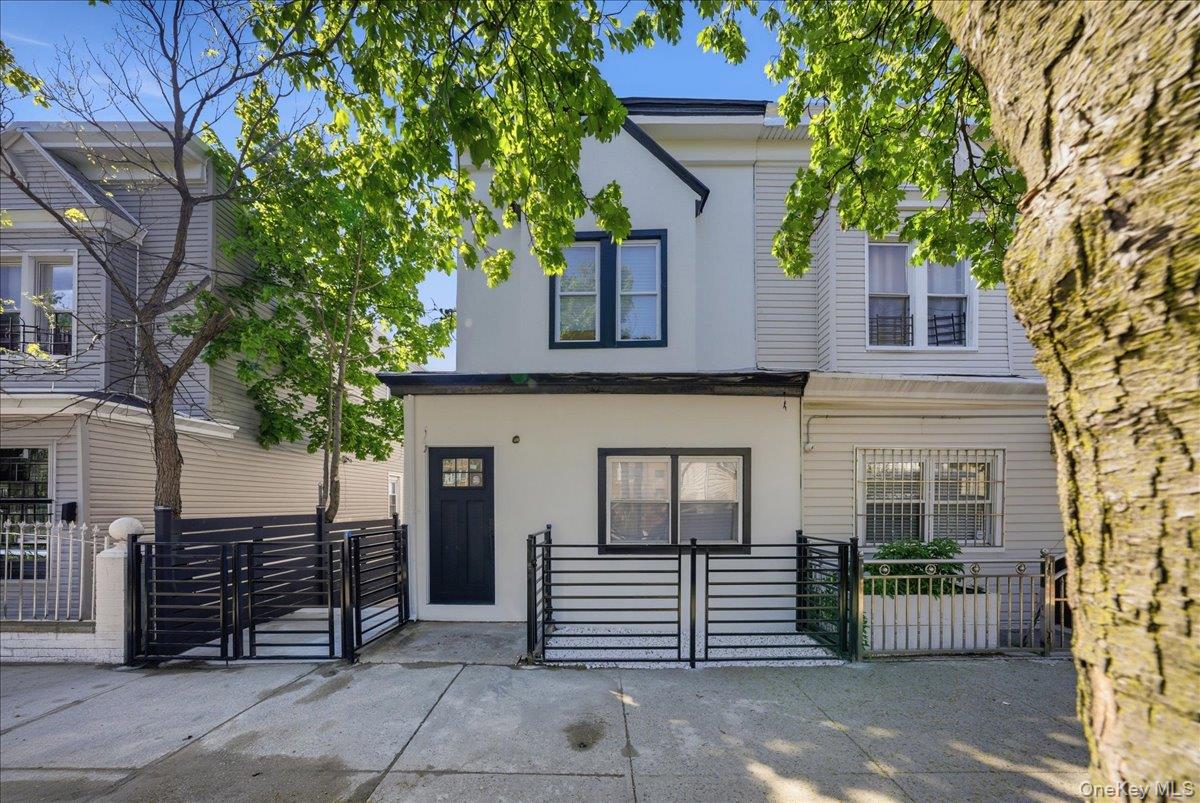 2407 Butler Place Bronx, NY 10461 - Photo 38 of 39