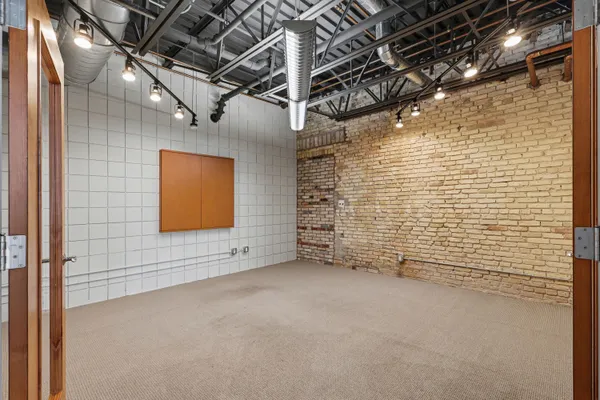 $395,000 | 801 Monroe Avenue Northwest, Unit 105, Grand Rapids, MI 49503