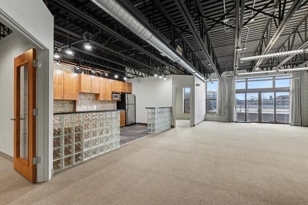 $395,000 | 801 Monroe Avenue Northwest, Unit 105, Grand Rapids, MI 49503
