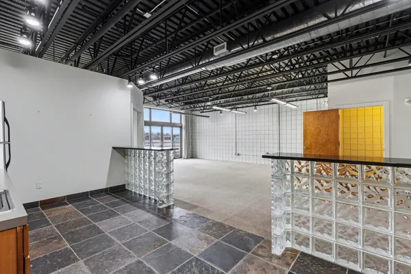 $395,000 | 801 Monroe Avenue Northwest, Unit 105, Grand Rapids, MI 49503