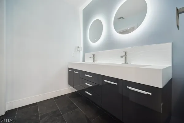 $6,500 | 134 Hillside Avenue, Livingston, NJ 07039