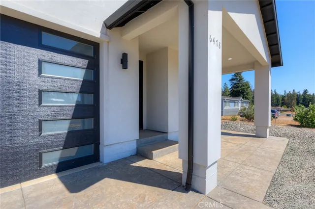 a view of an entryway door