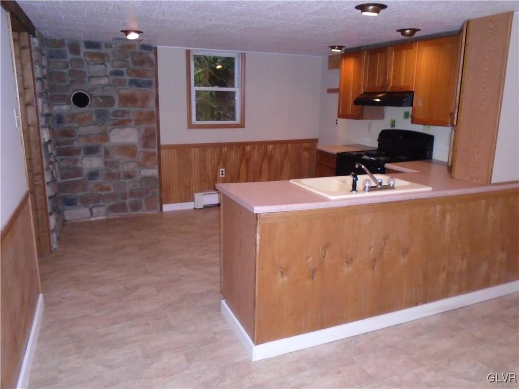 963 Dairy Road Tamaqua, PA 18252 - Photo 2 of 8 Gallery Image 2