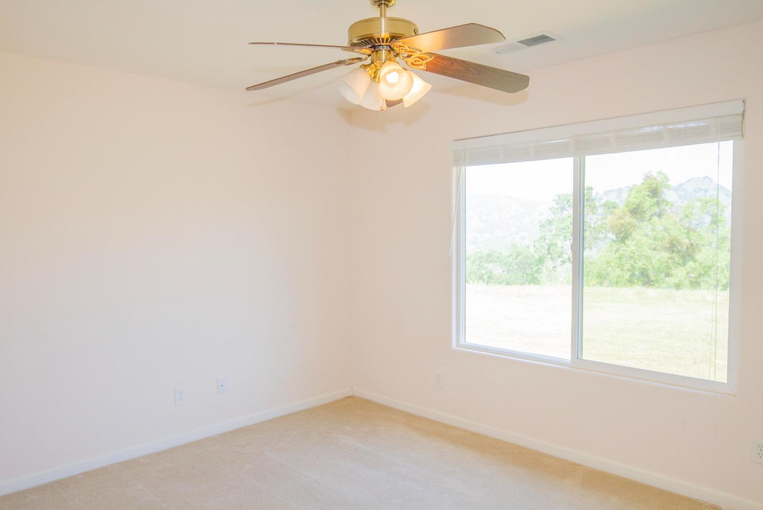 47463 Creekside Road Squaw Valley, CA 93675 - Photo 17 of 60 Gallery Image 17