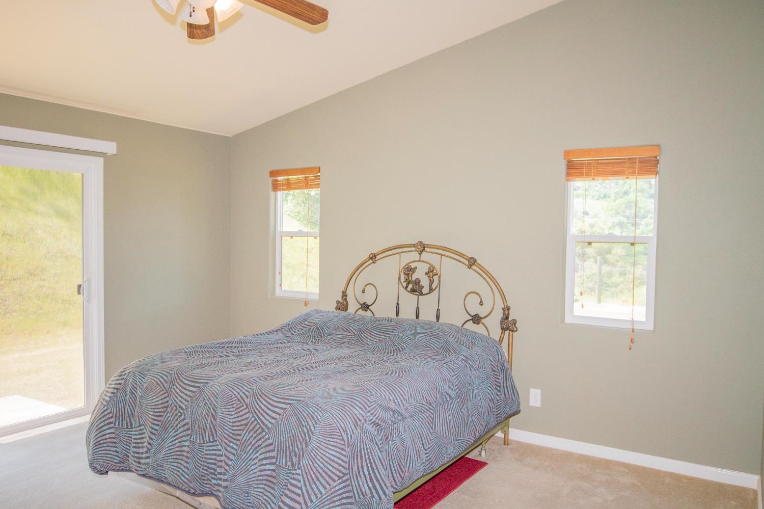 47463 Creekside Road Squaw Valley, CA 93675 - Photo 4 of 60 Gallery Image 4