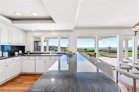 $8,900,000 | 23 San Mateo Way, Corona del Mar, CA 92625