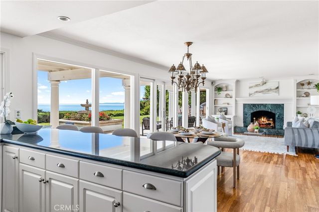 $8,900,000 | 23 San Mateo Way, Corona del Mar, CA 92625