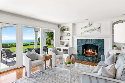 $8,900,000 | 23 San Mateo Way, Corona del Mar, CA 92625