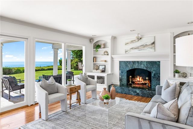 $8,900,000 | 23 San Mateo Way, Corona del Mar, CA 92625