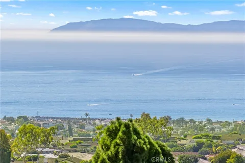 $8,900,000 | 23 San Mateo Way, Corona del Mar, CA 92625