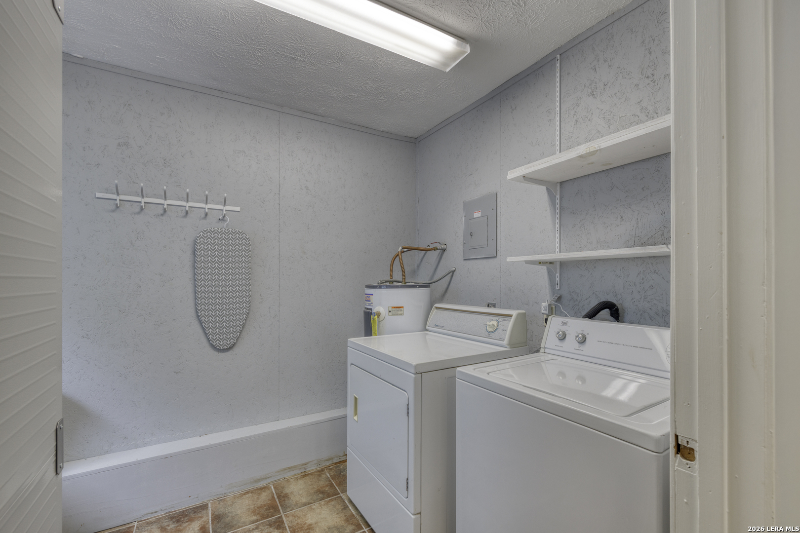100 Pineview Road Concan, TX 78838 - Photo 18 of 35 Gallery Image 18