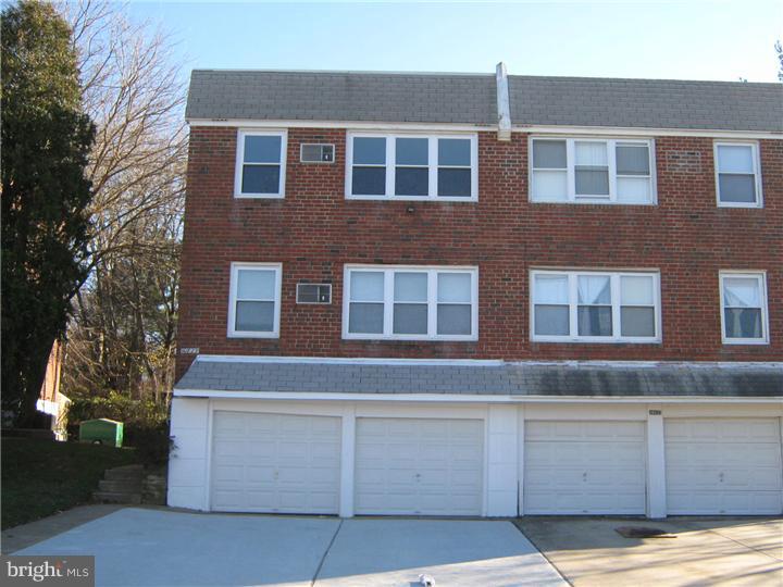 10829 Lockart Road Philadelphia, PA 19116 - Photo 1 of 8 Gallery Image 1