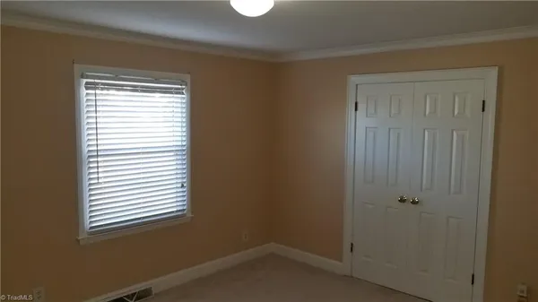 $1,595 | 2512 Burgundy Drive, Greensboro, NC 27407