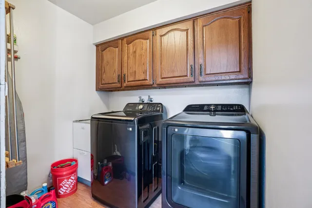 $569,999 | 4646 South 124th Street, Greenfield, WI 53228