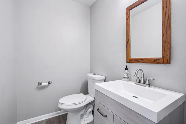 $569,999 | 4646 South 124th Street, Greenfield, WI 53228