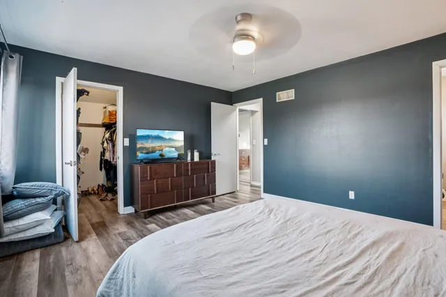 $569,999 | 4646 South 124th Street, Greenfield, WI 53228