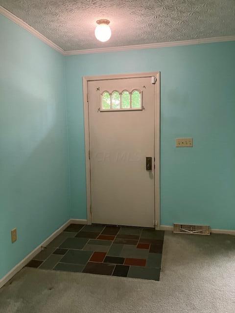 2756 Petzinger Road Columbus, OH 43209 - Photo 4 of 14 petz liv2