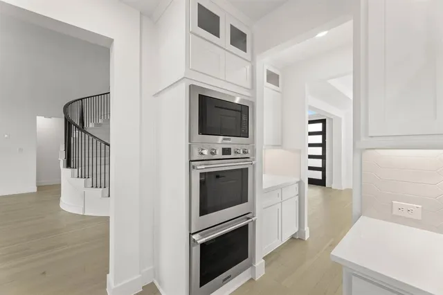 $846,333 | 290 Cheyenne Mountain Drive, Ovilla, TX 75154