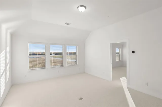 $846,333 | 290 Cheyenne Mountain Drive, Ovilla, TX 75154