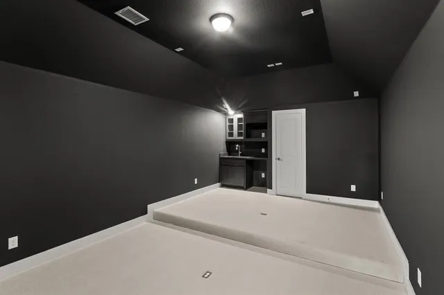 $846,333 | 290 Cheyenne Mountain Drive, Ovilla, TX 75154