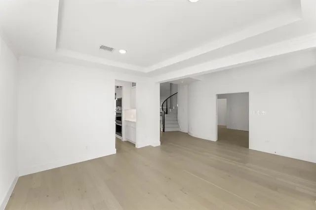 $846,333 | 290 Cheyenne Mountain Drive, Ovilla, TX 75154