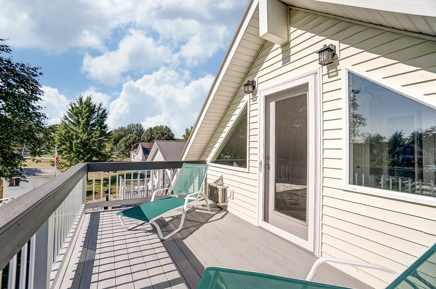 9852 Lincoln Road Syracuse, IN 46567 - Photo 16 of 23 Gallery Image 16