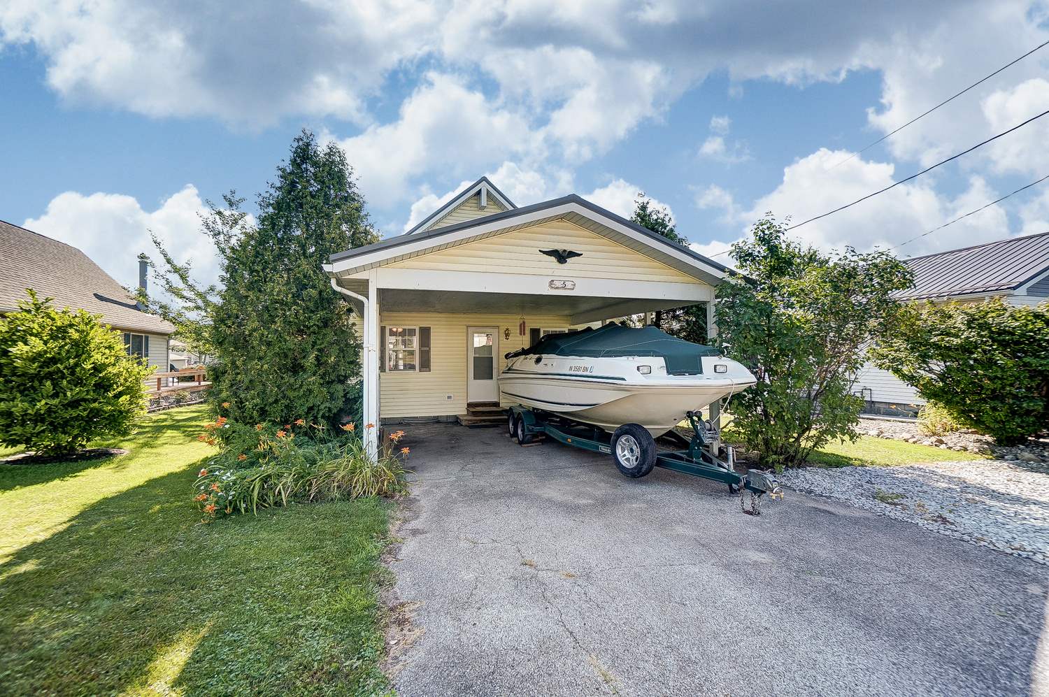 9852 Lincoln Road Syracuse, IN 46567 - Photo 22 of 23 Gallery Image 22