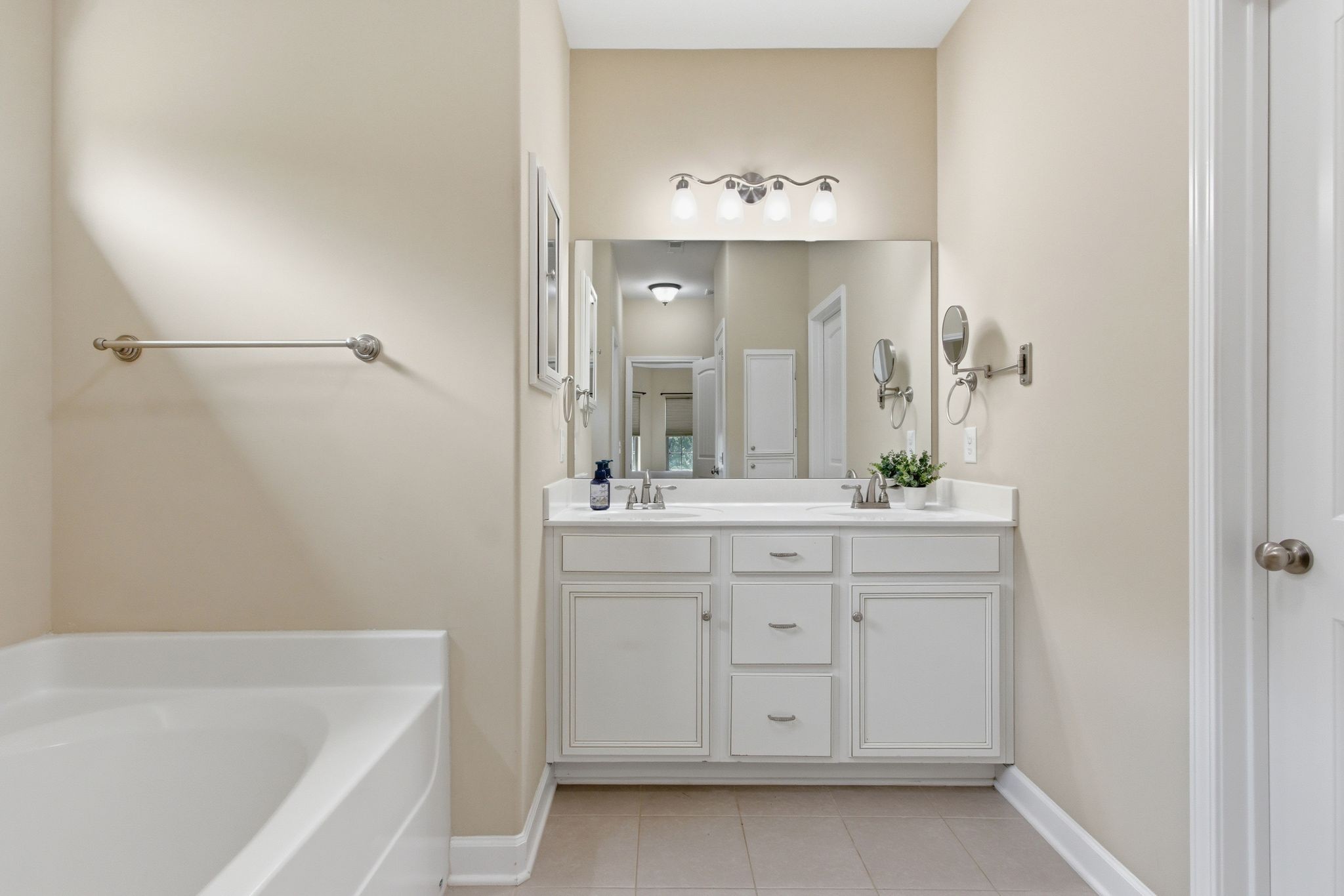 7024 Nickalus Way Spring Hill, TN 37174 - Photo 16 of 35 Gallery Image 16
