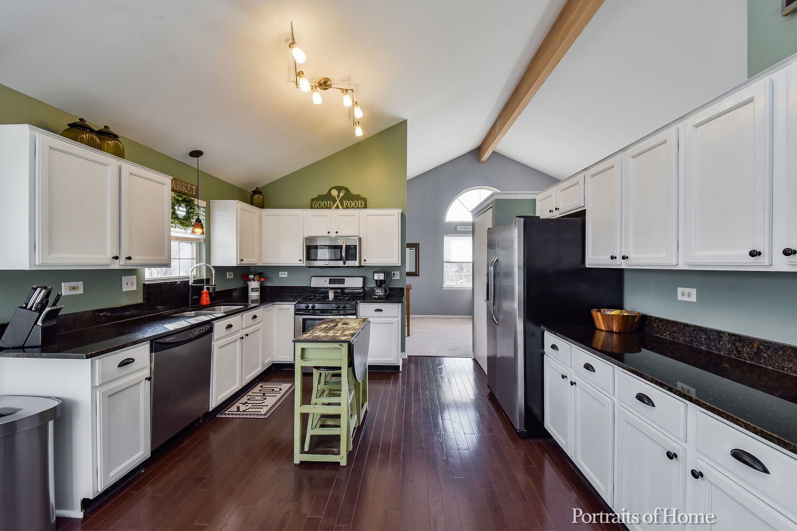 167 Forestview Court Aurora, IL 60502 - Photo 7 of 26