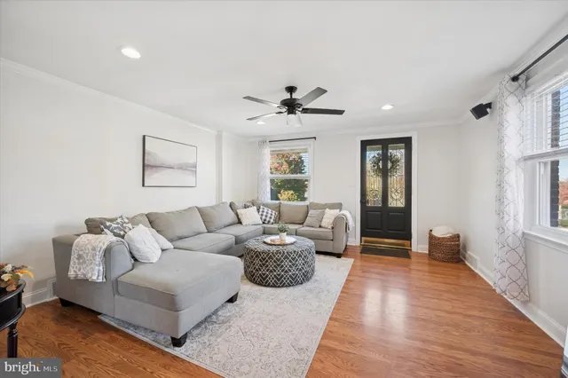 $375,000 | 607 Acorn Street, Philadelphia, PA 19128