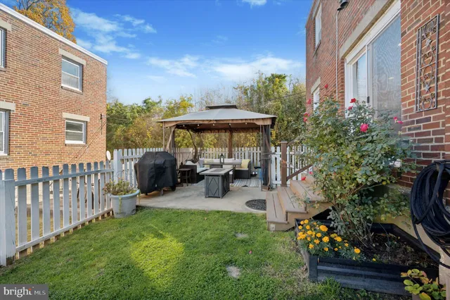 $375,000 | 607 Acorn Street, Philadelphia, PA 19128